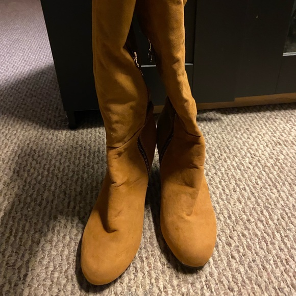 Brown Fur Riding Boots - Picture 2 of 4